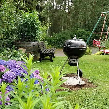 Zum Ehranger Wald 2a * טרייר