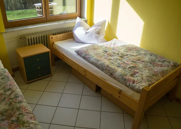 Zum Ehranger Wald 2a Τρίερ